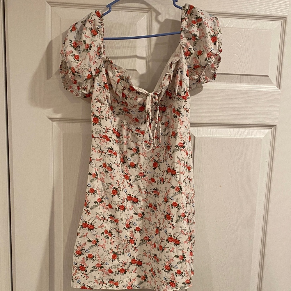 SHEIN Red and White Floral Mini Dress
